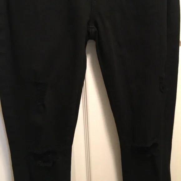 7 For All Mankind Distressed Ankle Jeans With Stretch - Picture 5 of 16